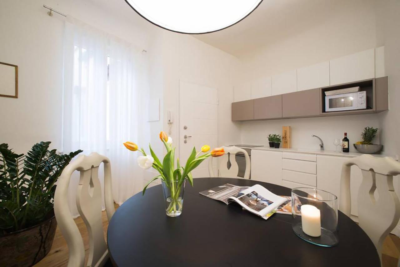 Tg - One Bedroom Luxury Apartment In The Fashion District Florence Exterior photo