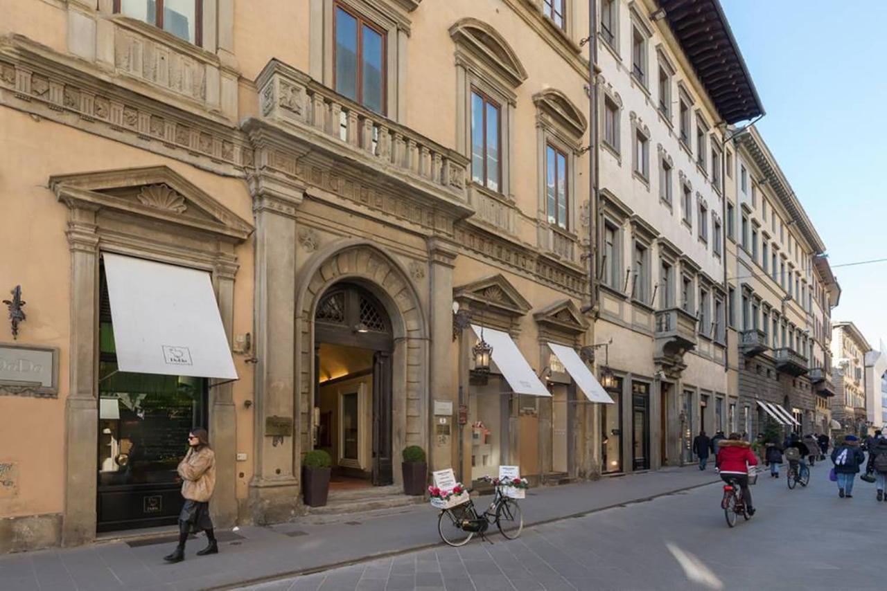 Tg - One Bedroom Luxury Apartment In The Fashion District Florence Exterior photo