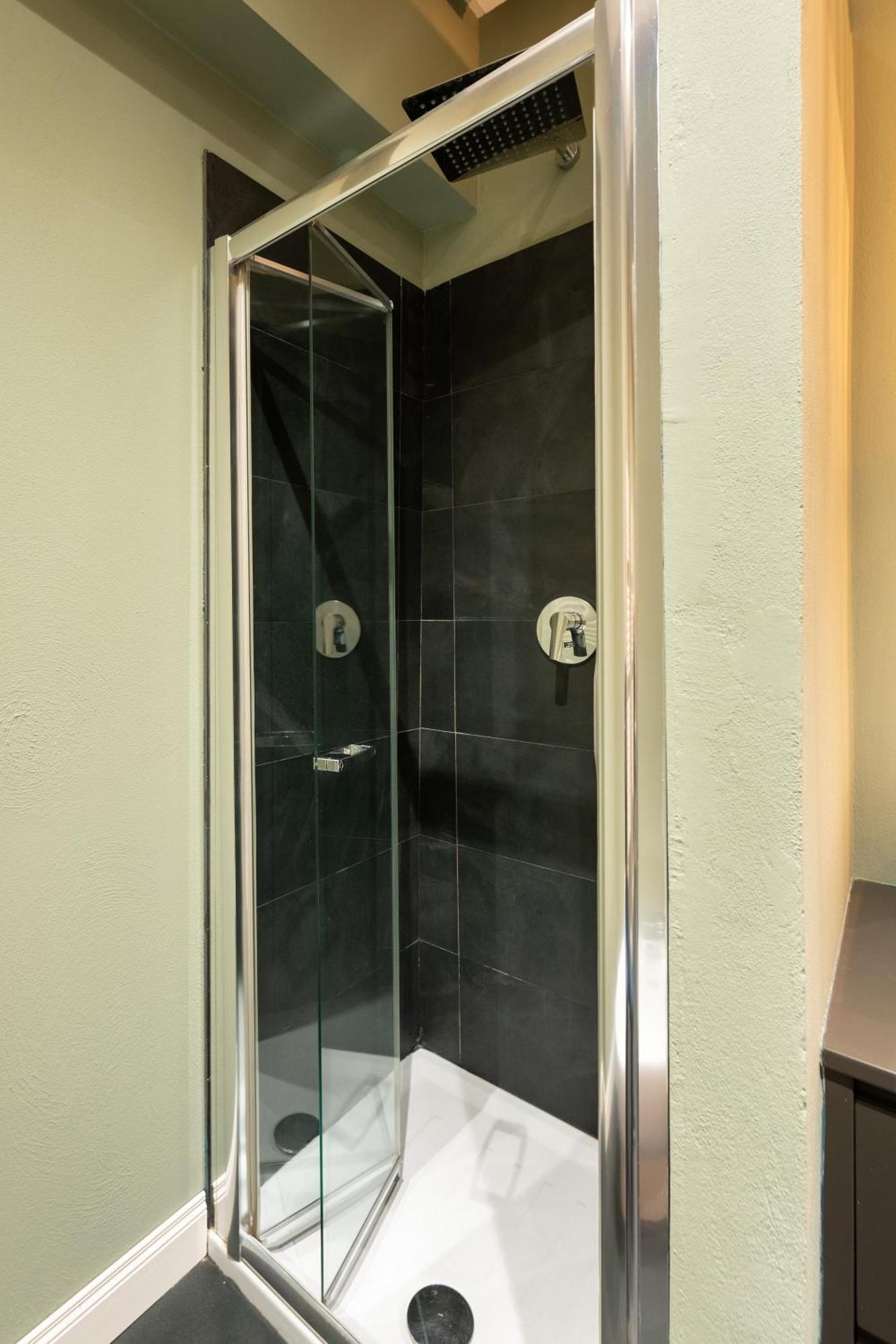 Tg - One Bedroom Luxury Apartment In The Fashion District Florence Exterior photo
