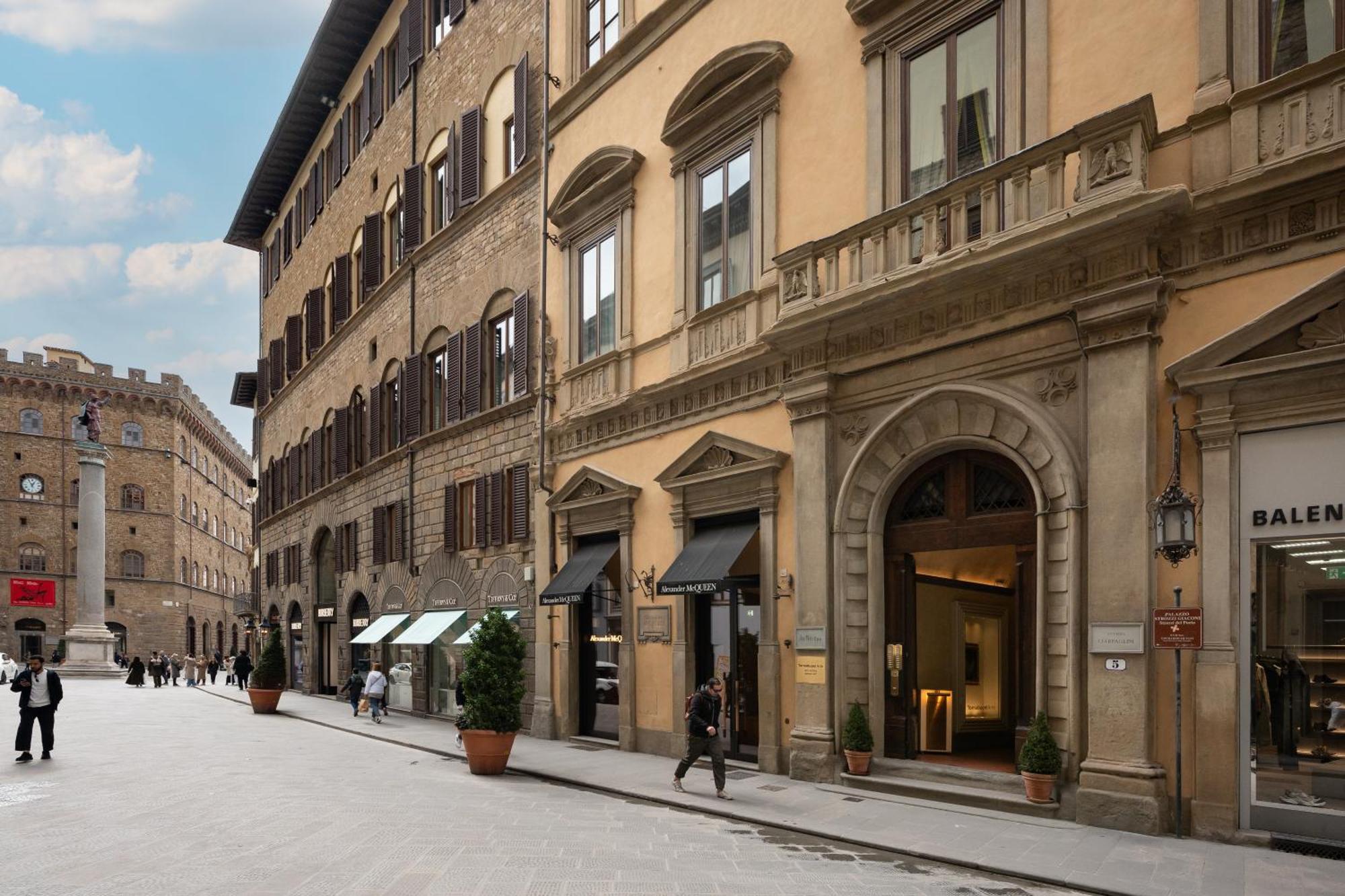 Tg - One Bedroom Luxury Apartment In The Fashion District Florence Exterior photo